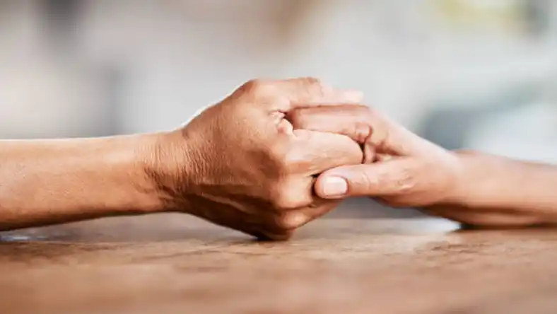 علائم دوست نداشتن زن