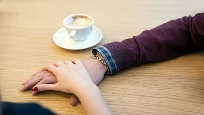 چه کنم که شوهرم به حرفم گوش کند