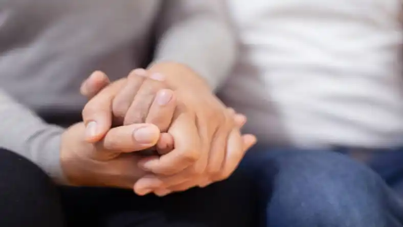 وقتی شوهرم خسته از سرکار میاد چیکار کنم