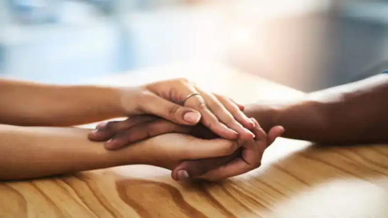 وقتی شوهرم دیر میاد خونه چیکار کنم