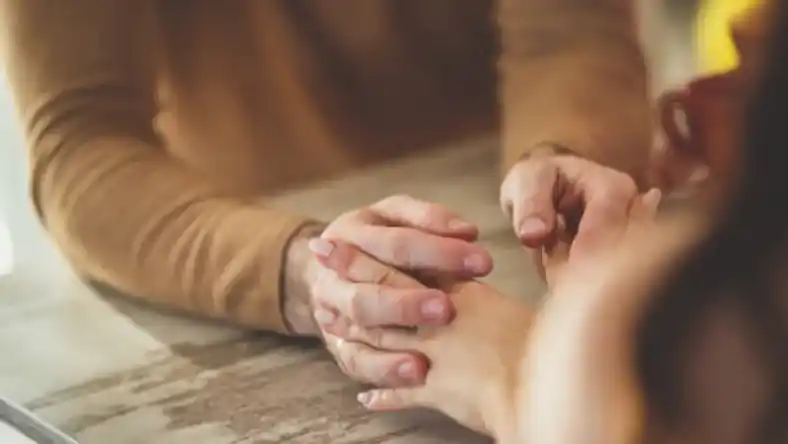 حرکات زنان برای جذب مردان