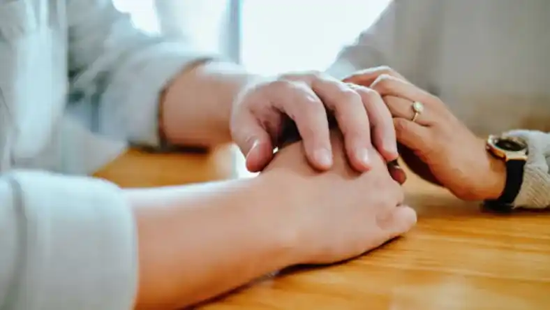 عاقبت شوهر خسیس