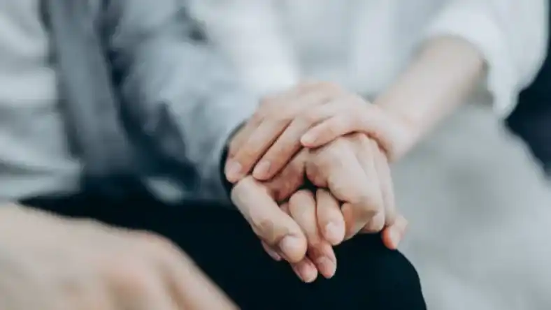 چه دعایی بخونم شوهرم برام بمیره