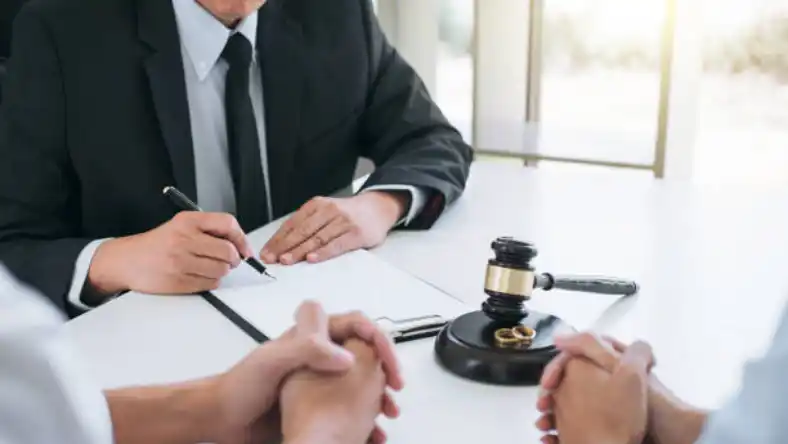 با مرد بد اخلاق ازدواج نکنید